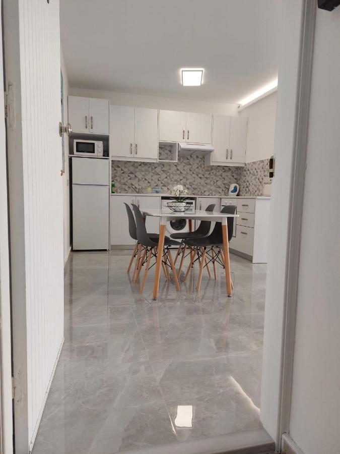 Amazing Napa Apartment ไอยานาปา ภายนอก รูปภาพ