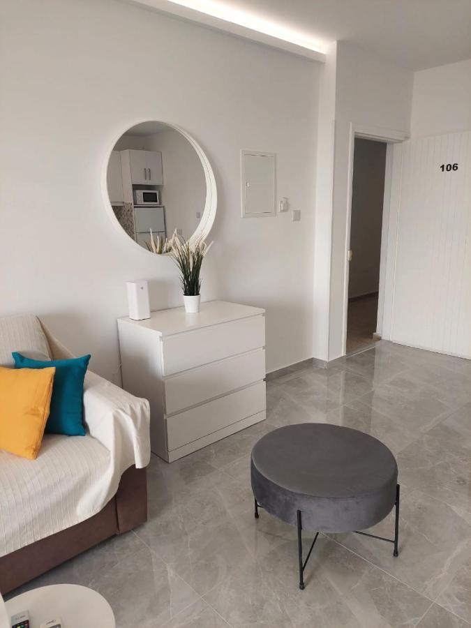 Amazing Napa Apartment ไอยานาปา ภายนอก รูปภาพ